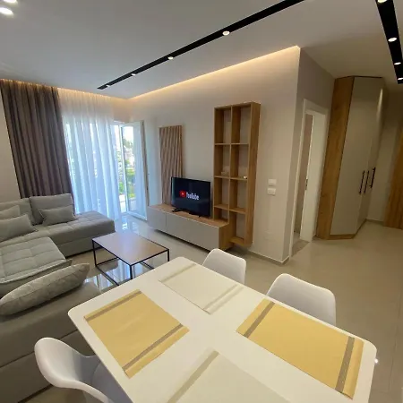 Apartment Olivia's Velipoje